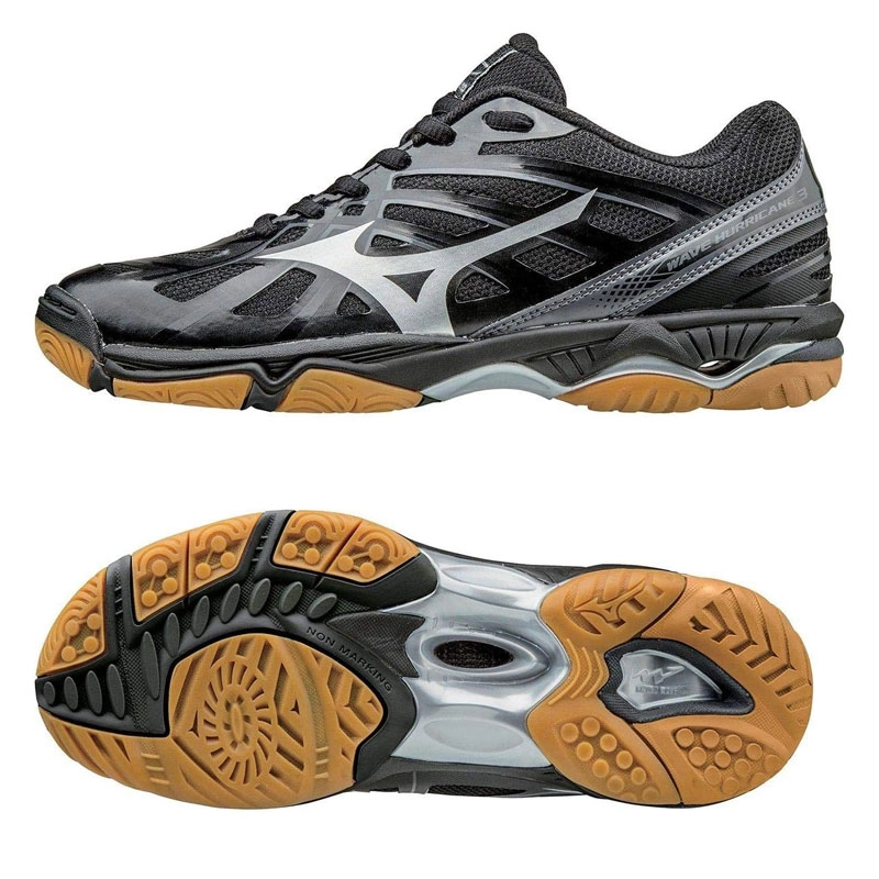 Mizuno Wave Hurricane